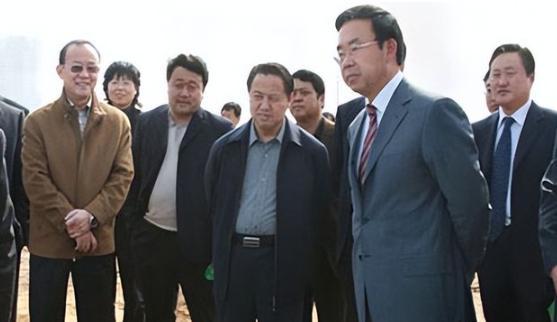 山东原省长黄胜恶行累累,震惊全省!
