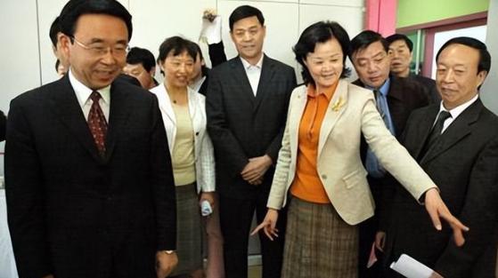 山东原省长黄胜恶行累累,震惊全省!